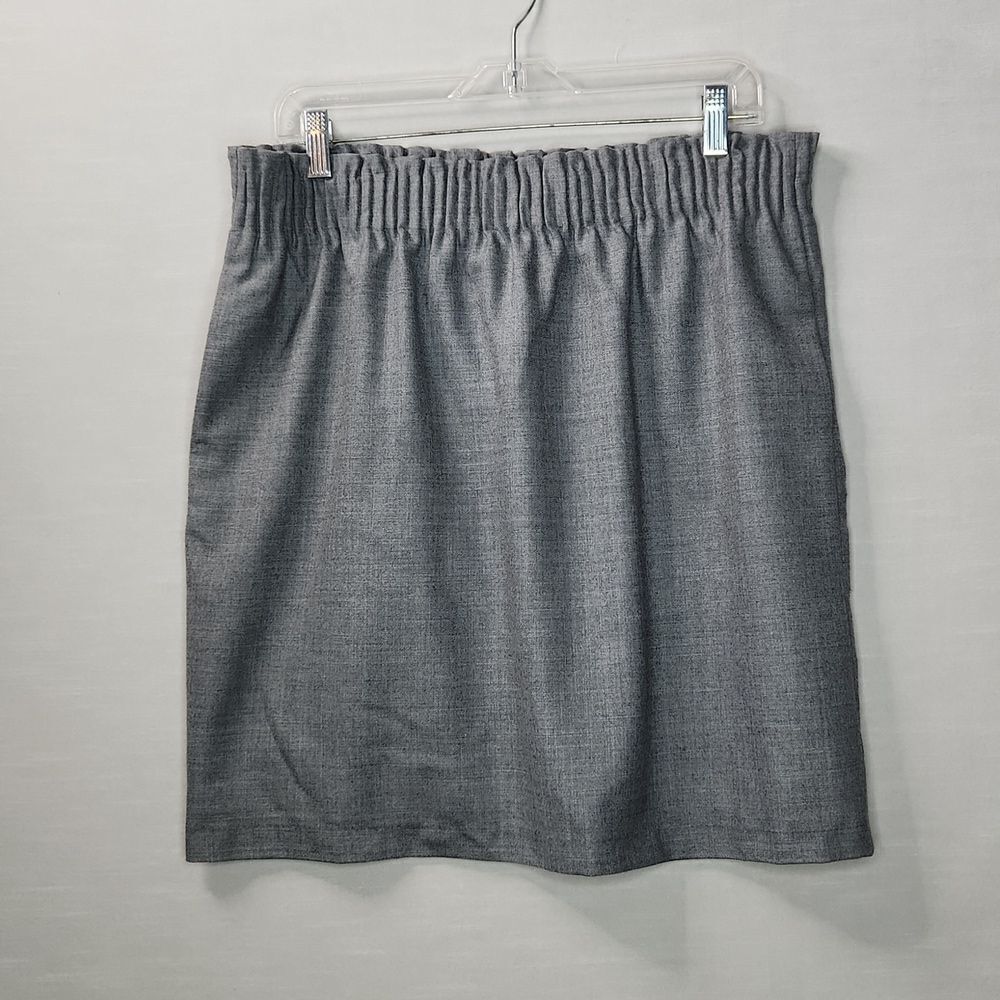 New J. Crew Gray Mini Skirt for Stylish Occasions Size 14